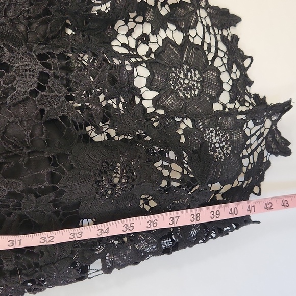 ASTR The Label Women's Size M Samantha Black Lace Sleeveless High Neck Dress - Picture 14 of 15